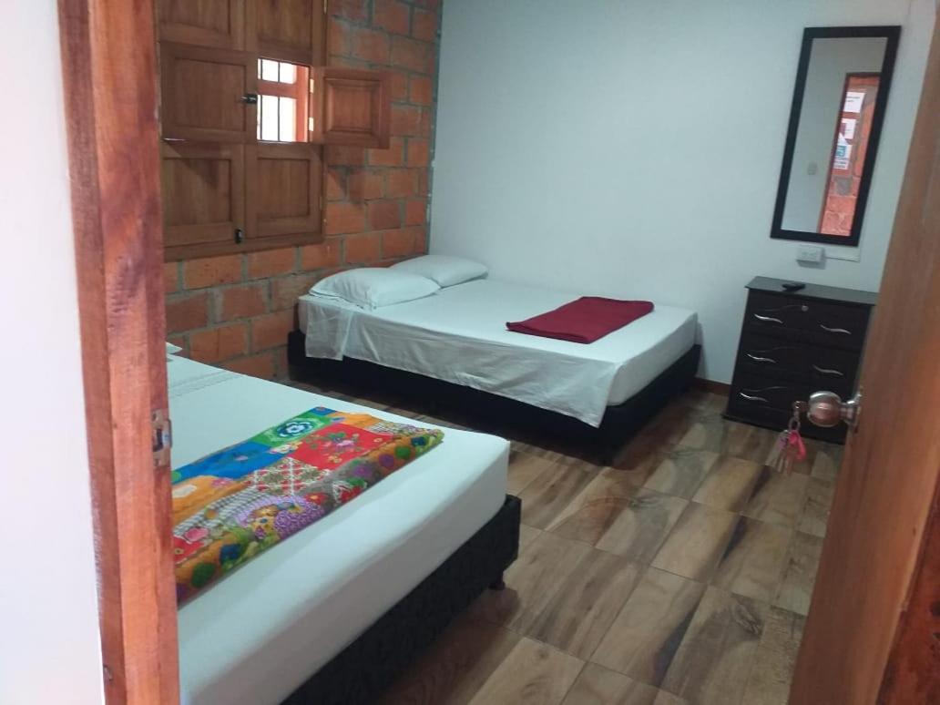 Hostal Y Cabanas Los Juanes Хардін Екстер'єр фото