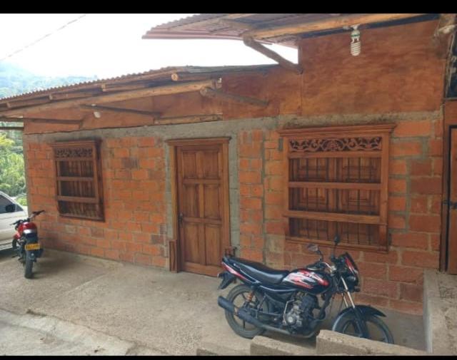 Hostal Y Cabanas Los Juanes Хардін Екстер'єр фото